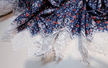 Купить ткань батист с вышивкой в Украине.