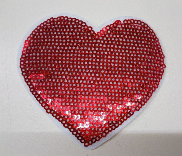 Нашивка пайетка сердце